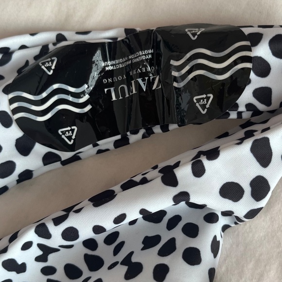 Bundle of 4 Zaful Bikinis - Picture 13 of 15